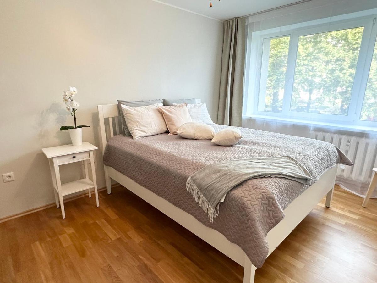Lovely Beachfront Apartment In Paernu エクステリア 写真
