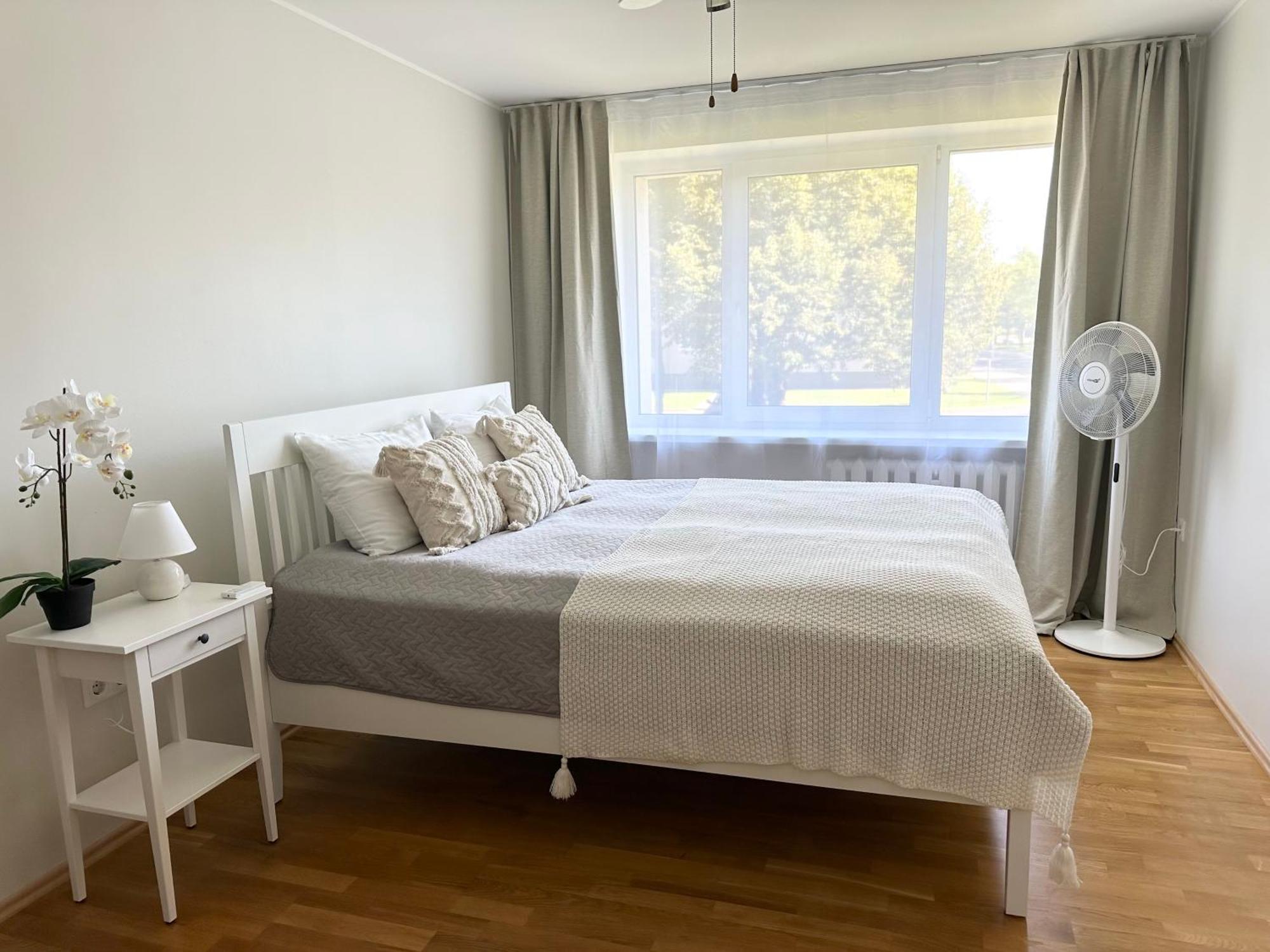 Lovely Beachfront Apartment In Paernu エクステリア 写真